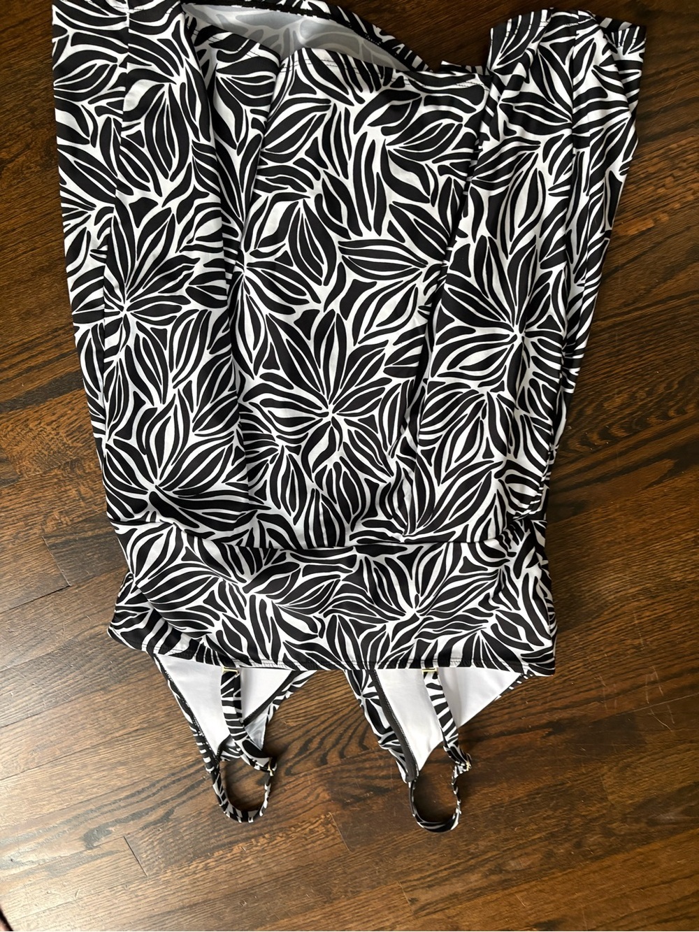 Lands' End Women's Tulip Wrap Swim Dress with Tummy Control XXL - Picture 7 of 7